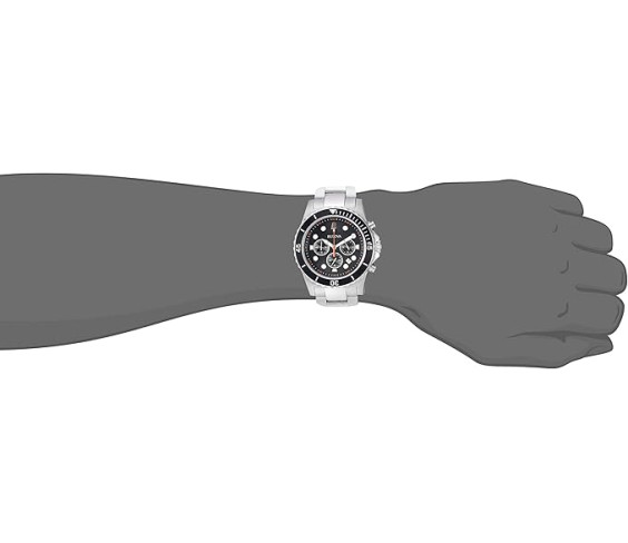 Годинник Bulova Men's Classic Sport 6-Hand Chronograph Quartz Watch (98B326)